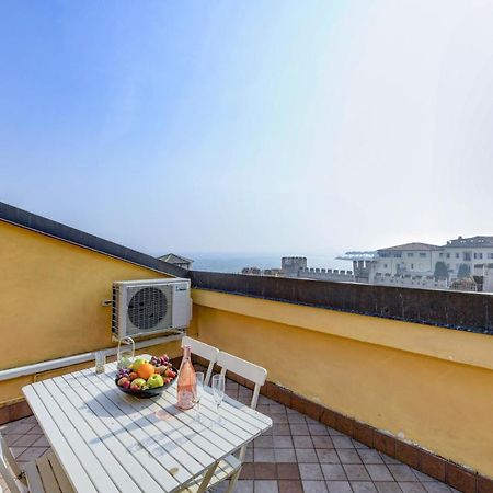 Sunset Apartment Home & Terrace Sirmione Eksteriør bilde