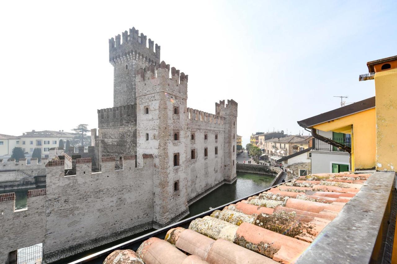 Sunset Apartment Home & Terrace Sirmione Eksteriør bilde